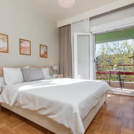 Houseloft Rotunda Getaway Appartement *