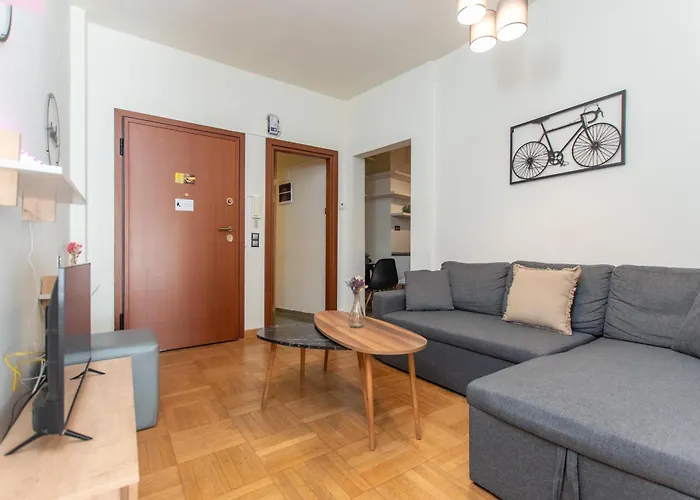 Houseloft Rotunda Getaway *